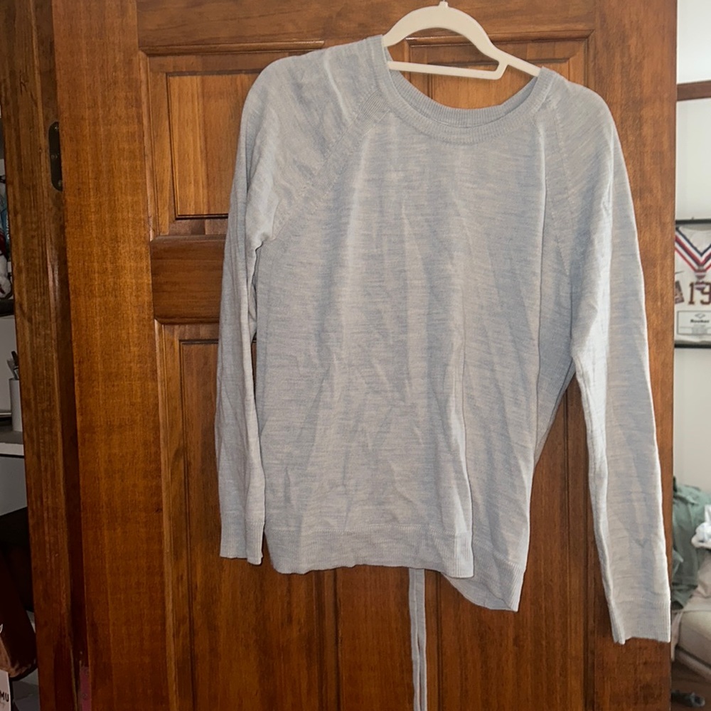 Lulu lemon sweater